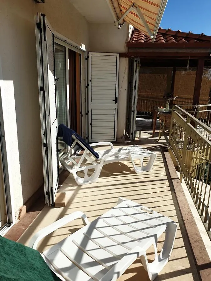 Apartment Apartmani Danja Kastela Croatia